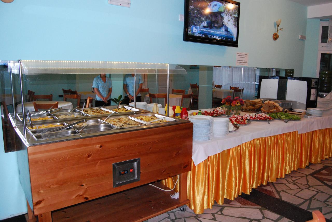 Alpina Hotel Lozenets Ngoại thất bức ảnh